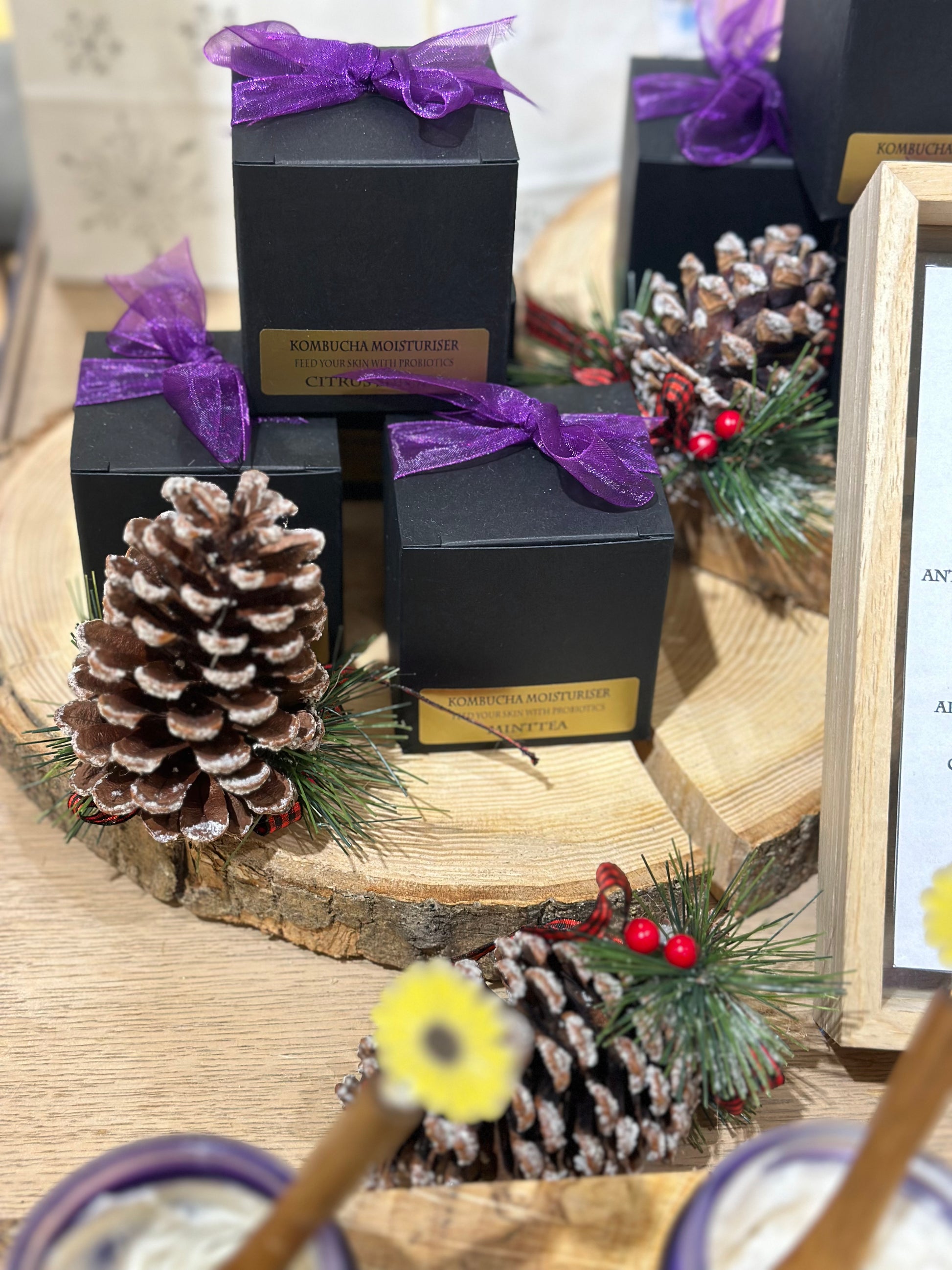 probiotic_moisturiser_mens_1