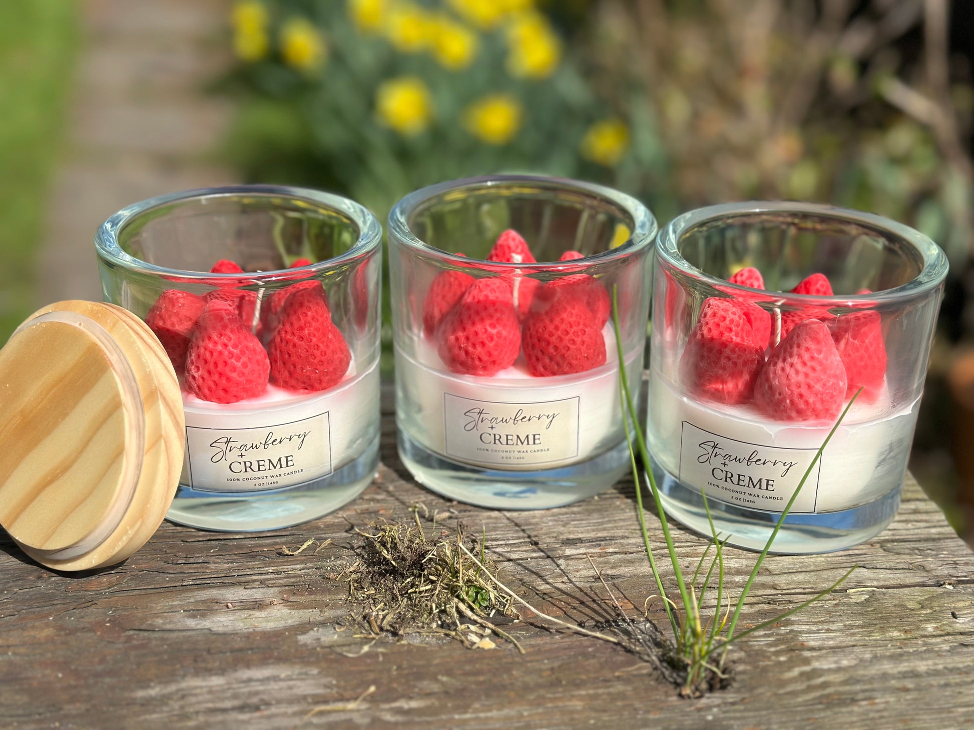 strawberry and creme candle 4