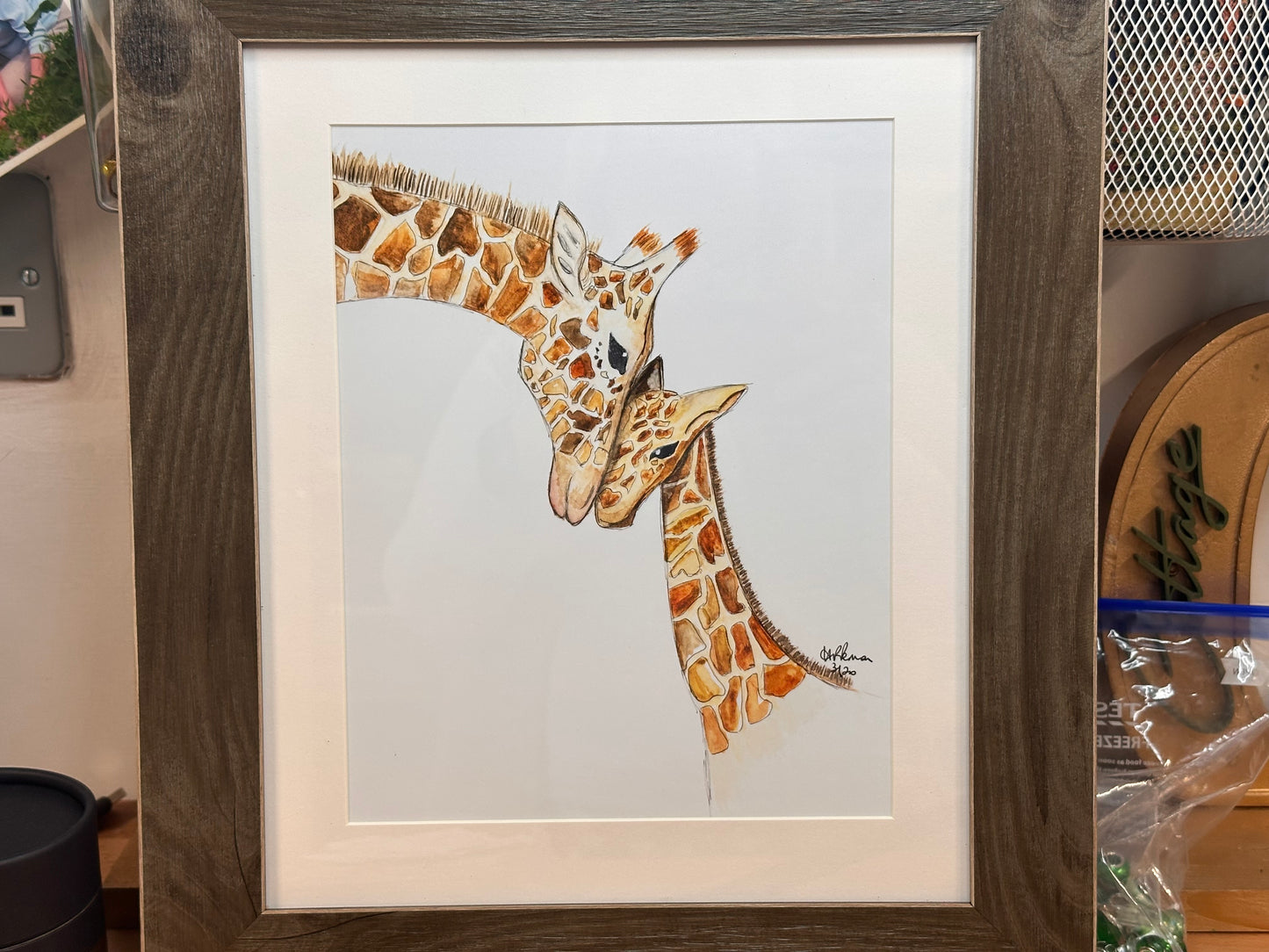 GIRAFFES MOM & BABY HANDPAINTED OYSTER SHELL SOAP DISH AND SOAP